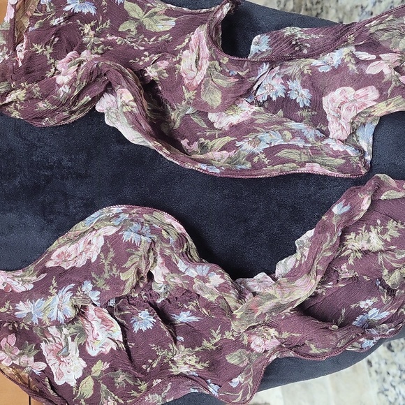 Ralph Lauren Ruffle Scarf Wrap - Picture 2 of 7